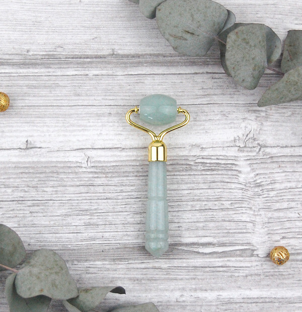 mini-rouleau-de-jade-aventurine-anti-acne