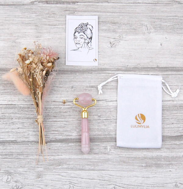 mini-rouleau-de-jade-quartz-rose-pochette-notice